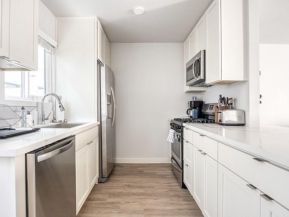 5th image of 2669 W 235th St #C