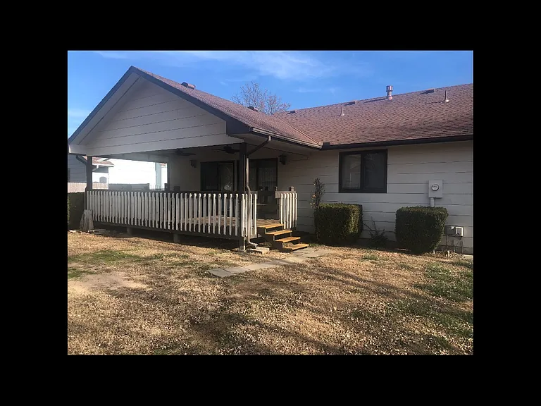 1449 N Judith St — Photo 4