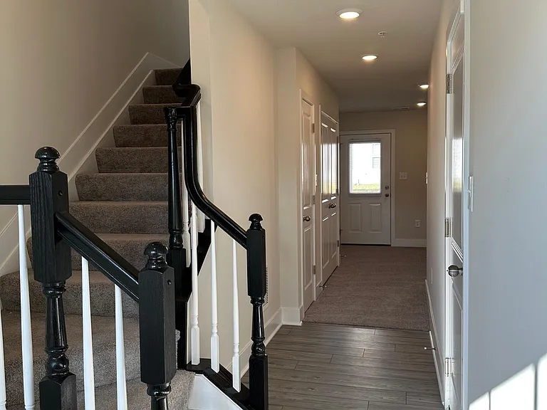 1710 Huber Rd — Photo 40