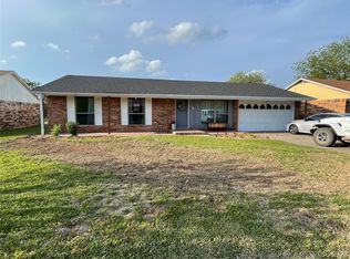 1704 Smith St, Durant, OK 74701