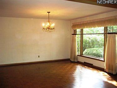 5th image of 2621 Courtland Blvd