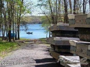 4 Knollwood Rd, Lake Ariel, PA 18436