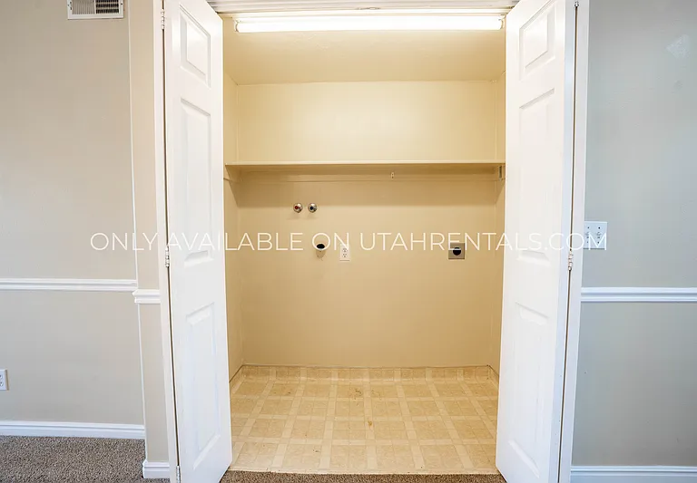 1512 S 175 E — Photo 7