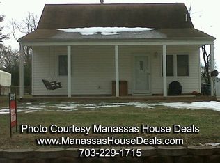 267 Moseby Dr, Manassas Park, VA 20111