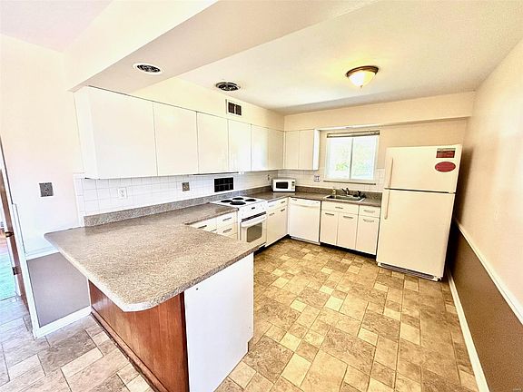 5th image of 316 Danworth Ct