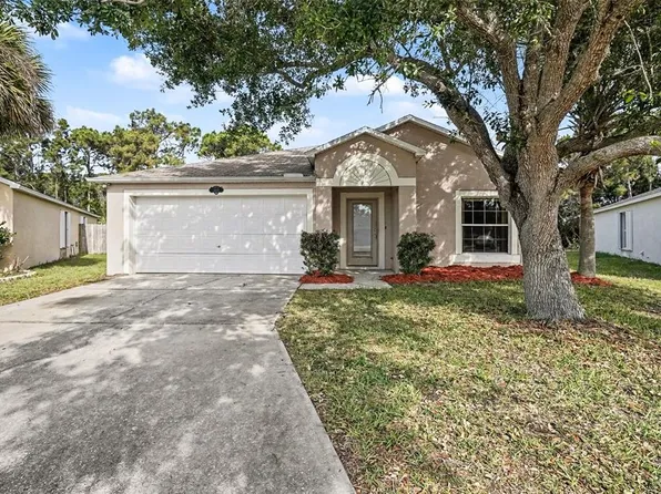 560 Benton Dr, Melbourne, FL 32901