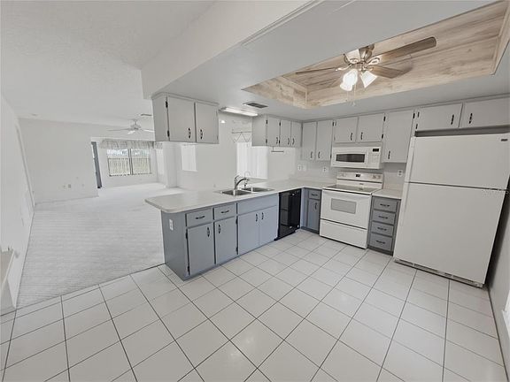 5th image of 7535 Greystone Dr