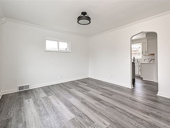 4th image of 4355 Spring Garden Rd