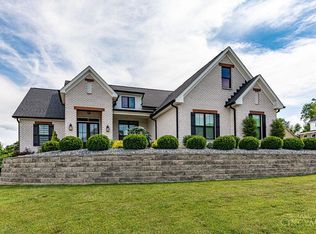 5866 High Point Ct, Fairfield, OH 45014