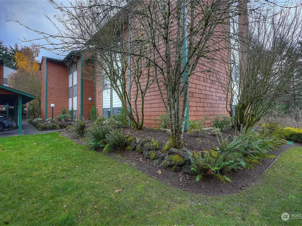7324 N Skyview Lane #N-101, Tacoma, WA 98406