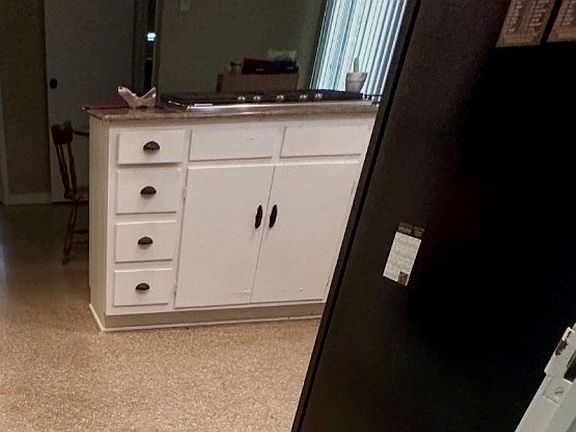 5th image of 5920 Hibiscus Dr