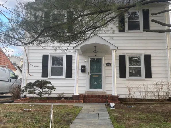2019 Sheridan St, Hyattsville, MD 20782