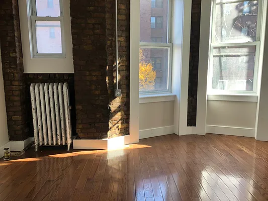 Rented by Lang Realty LLC | media 1