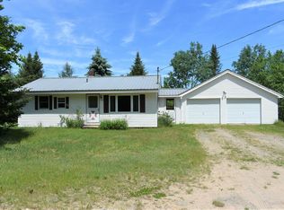 734 Standish Rd, Saranac, NY 12981