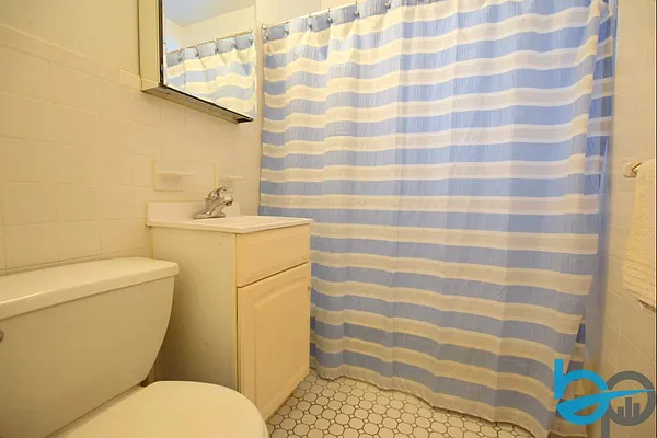 Rented by Botensten Properties International | media 17