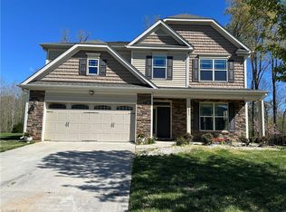 2673 Lamplight Cir, High Point, NC 27265