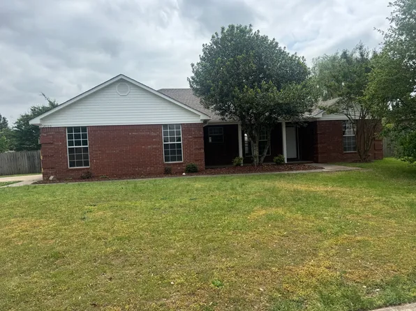2705 Makenzie Dr, Conway, AR 72034