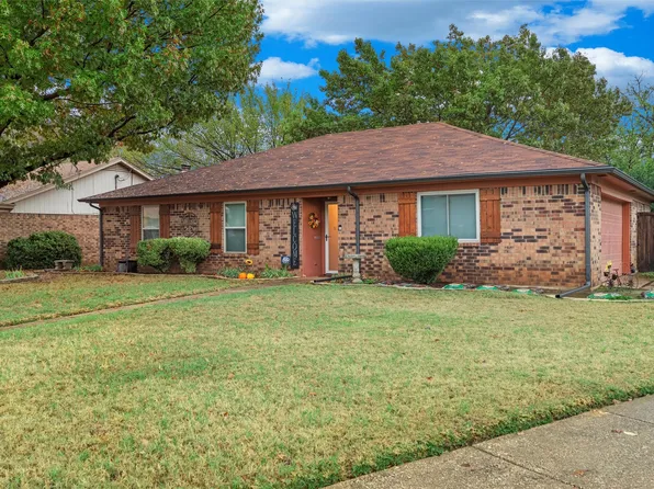 2325 Oakside Dr, Arlington, TX 76016