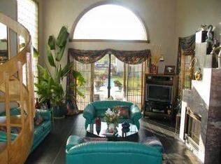 73 Roberts Rd, Clark, NJ 07066