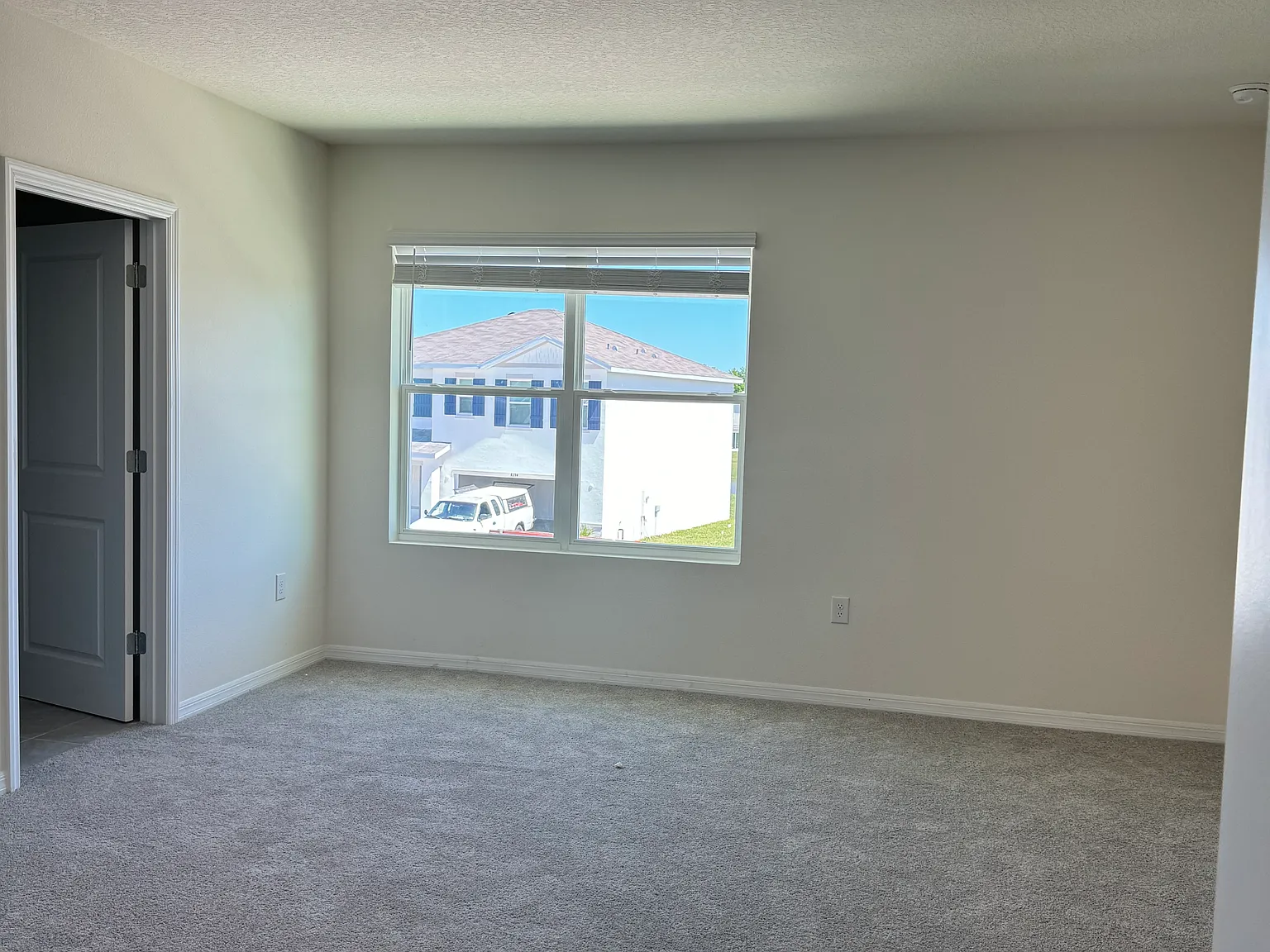 8285 Claw Glades Loop — Photo 4