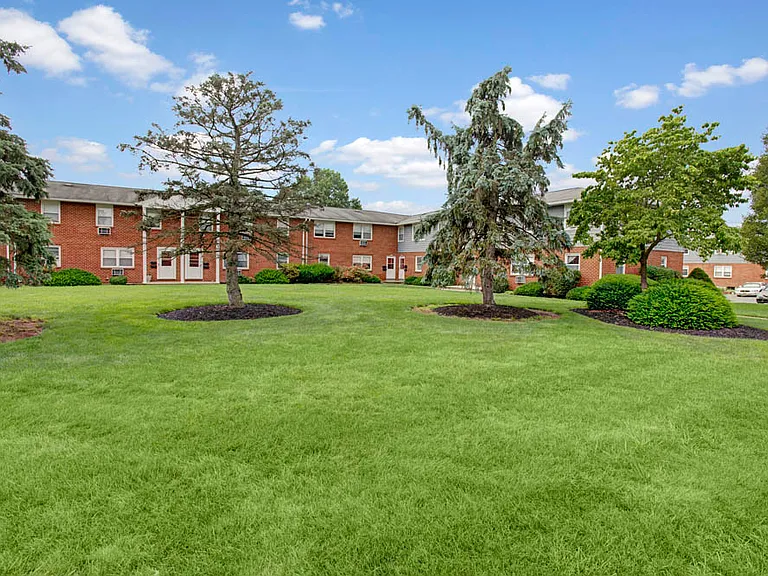 Evergreen Village — Photo 15
