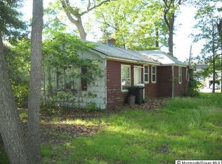 232 Buermann Ave, Toms River, NJ 08753