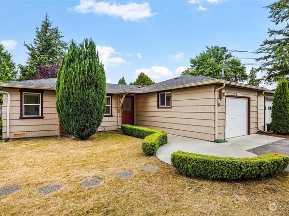 11120 3rd Avenue SE, Everett, WA 98208