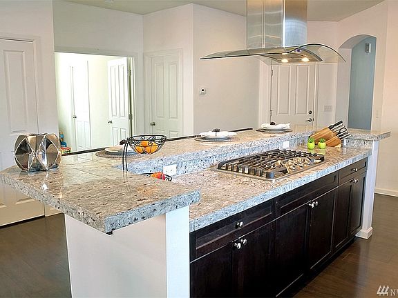 4th image of 17105 83rd Avenue Ct E