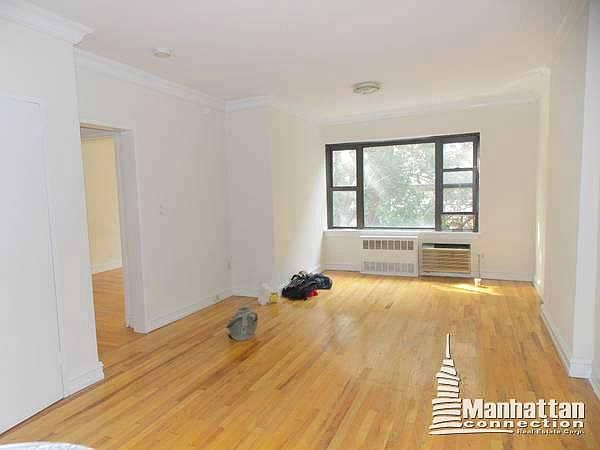 2nd image of 191 E 76th St APT 4D