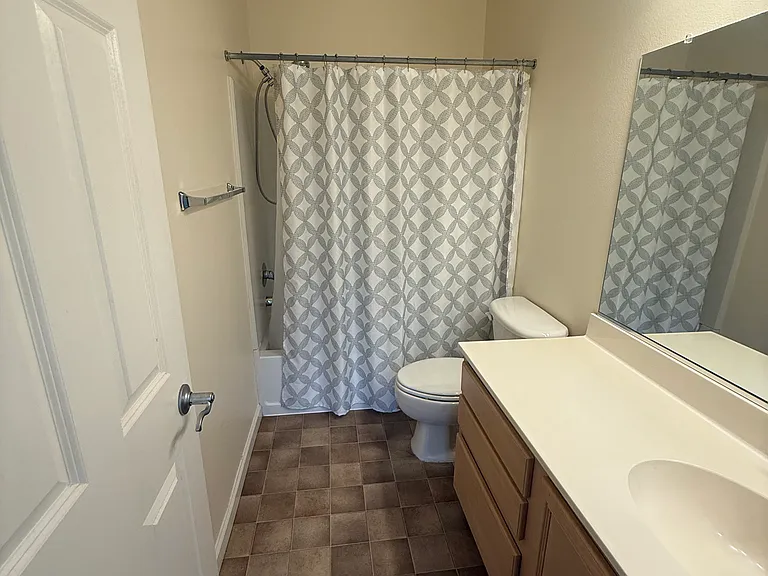 645 Madeline Jane Ln — Photo 8