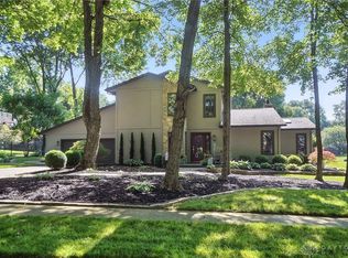 1778 Kensington Dr, Bellbrook, OH 45305