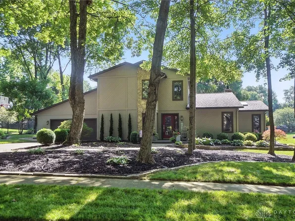 1778 Kensington Dr, Bellbrook, OH 45305
