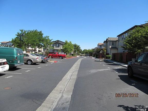 5th image of 1624 Glenmore Dr