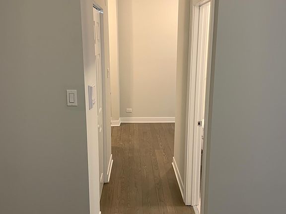 5th image of 518 W Cornelia Ave APT 114
