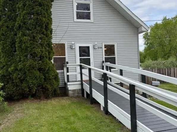 219 E Harris St, Lansing, MI 48906