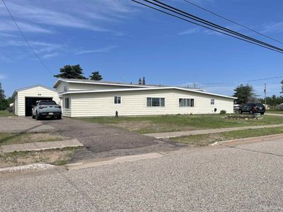 109-111 Tarzon St, Gwinn, MI, 49841