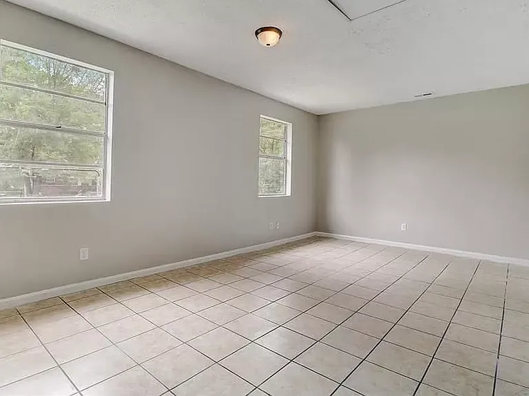 329 Saddlefield Rd — Photo 6