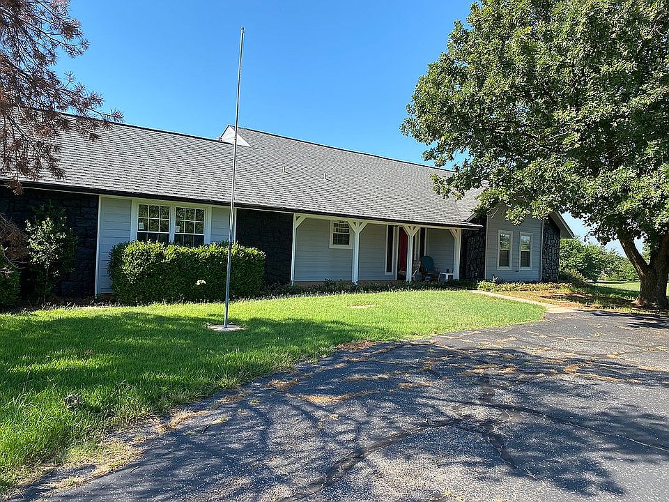 1st image of 103 Eastwood Dr