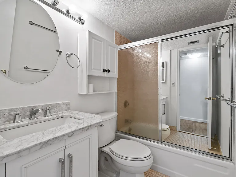 4200 N Ocean Dr #1 — Photo 15
