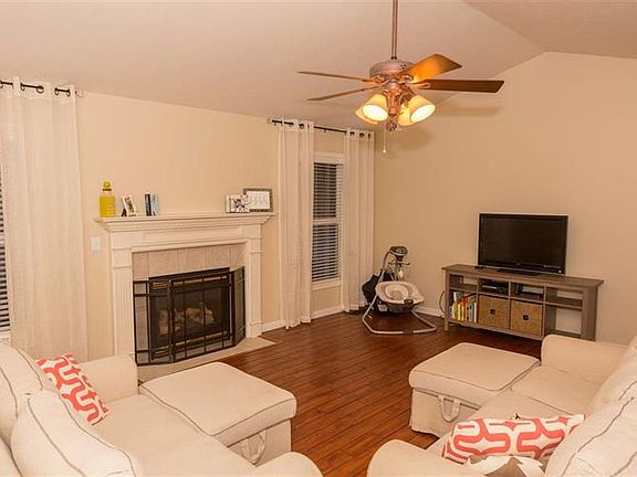 4th image of 51665 Sandlewood Dr