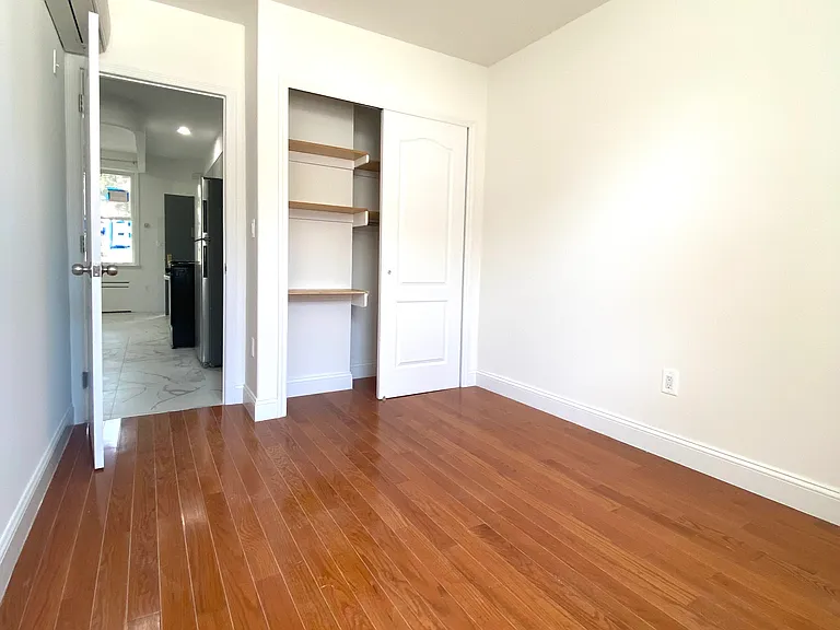 82-79 164th Pl #2 — Photo 8
