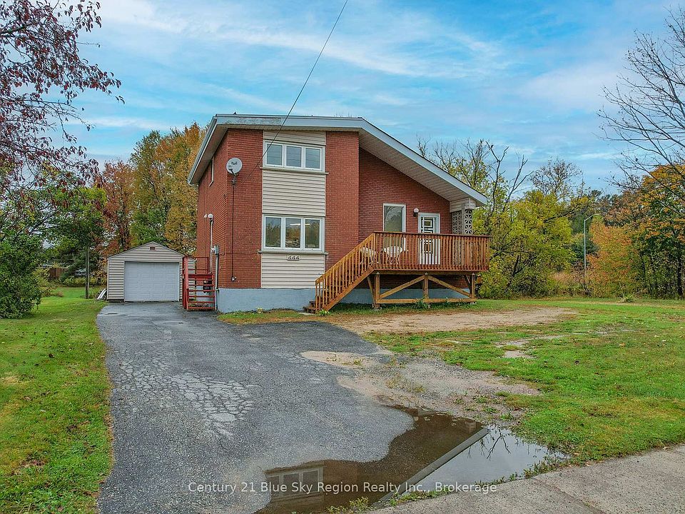 1st image of 444 Lansdowne St