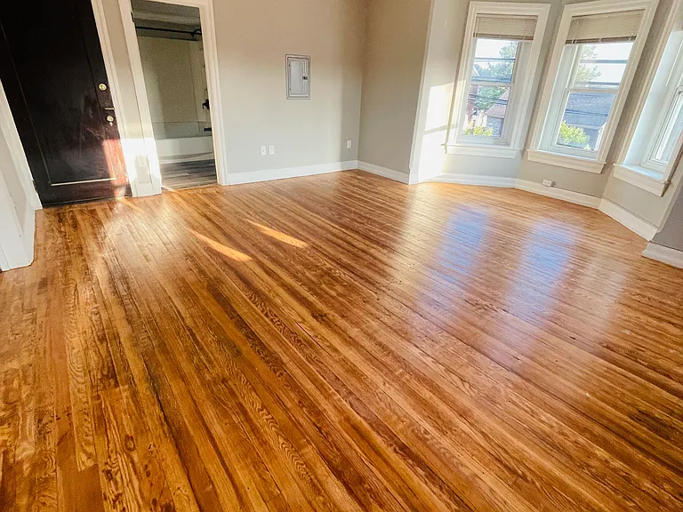 110 E Main St #2A — Photo 15