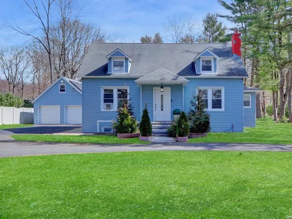 165 Southern Boulevard, Nesconset, NY 11767
