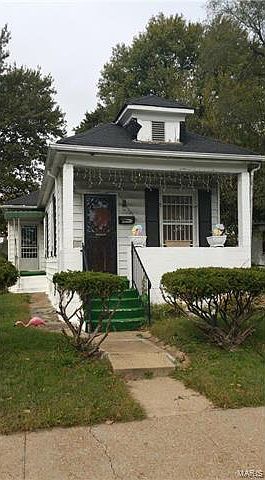 2nd image of 5075 Claxton Ave