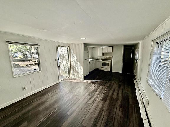 2nd image of 1511 S Palm Ave #10