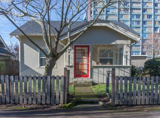 1382 Charnelton St, Eugene, OR 97401