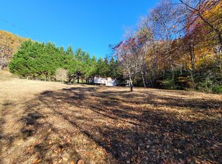 1365 Ray Creek Rd, Franklin, NC 28734