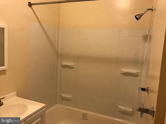 5th image of 1916 N 32nd St APT A
