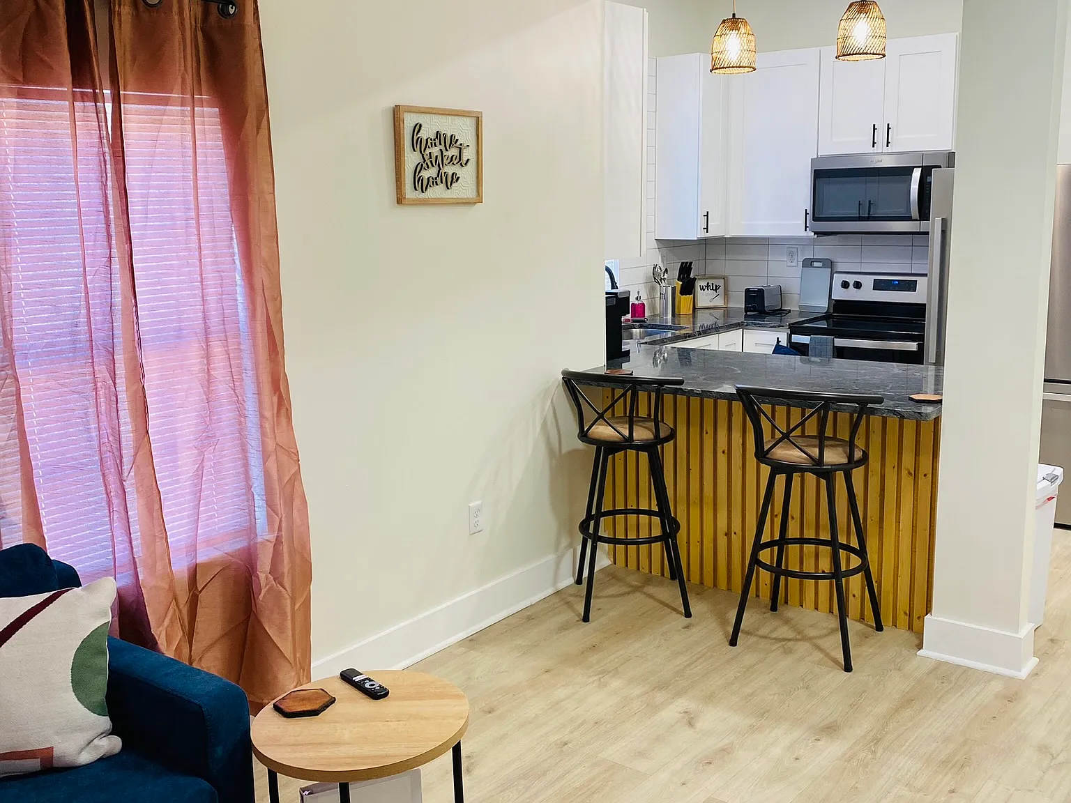 1 bed, 600 sqft, $1,600 — Photo 4